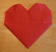 ハート形ナプキンの折り方特集 バレンタインの食卓に Interior Design Box 海外の使えるインテリア術